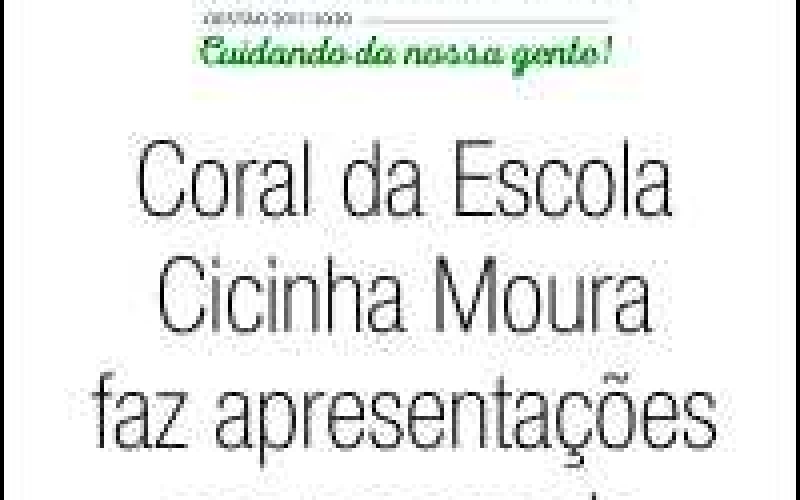 Coral da Escola Cicinha Moura faz apresentações em praças de João Monlevade