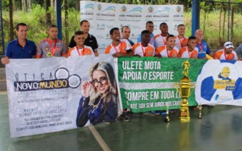 Time do Ulete Mota-Ótica Novo Mundo vence a V Copa Verão de Futsal em João Monlevade