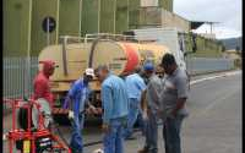 DAE troca rede de abastecimento de água no bairro Novo Horizonte