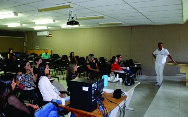 Prefeitura promove curso de capacitação para enfermeiros da rede municipal