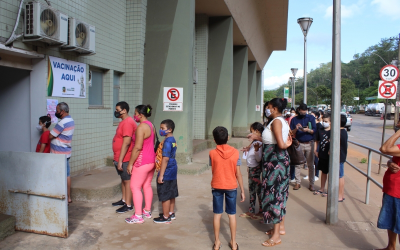 Prefeitura de João Monlevade vacina crianças de 6 anos sem comorbidades