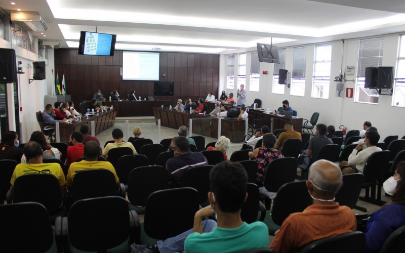 Prefeitura apresenta método de trabalho para licitação do transporte coletivo