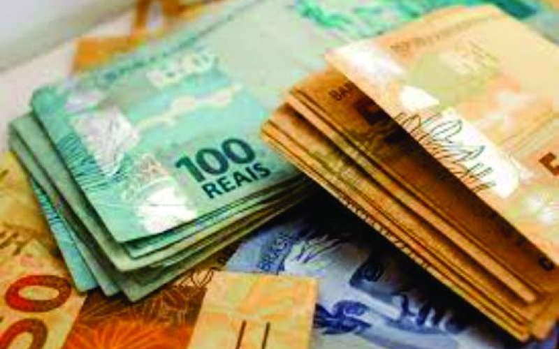 Fim de ano: Prefeitura injeta mais de R$14 milhões na economia monlevadense