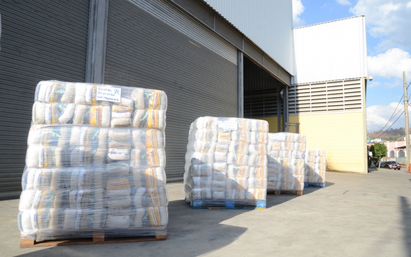 Monlevade Solidária recebe 1.559 cestas básicas 